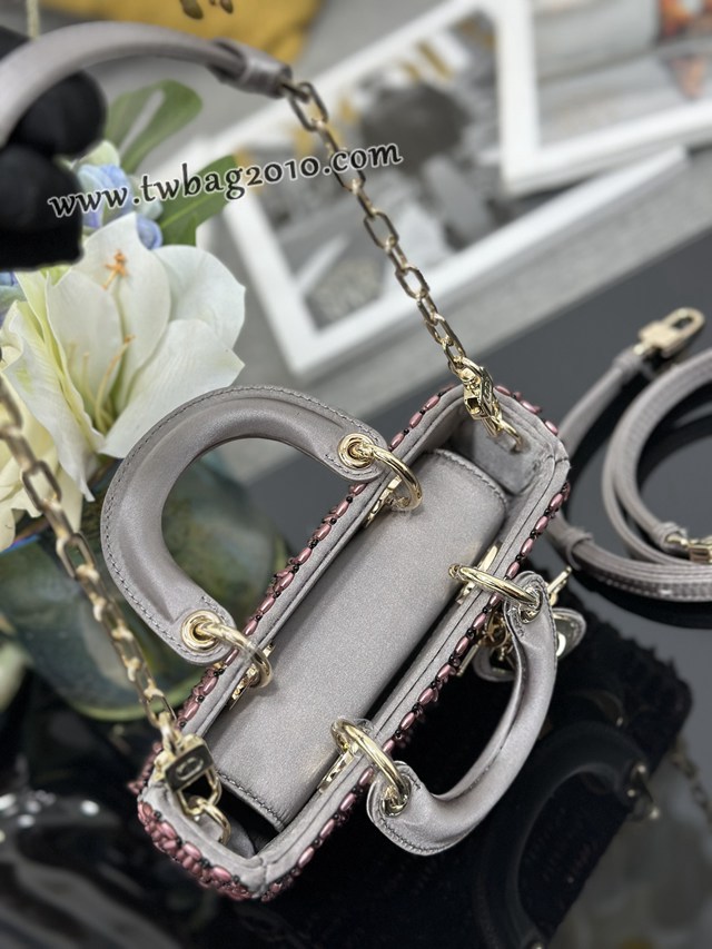 Dior专柜新款迪奥顶级原单Lady D-Joy超迷你刺绣菱形紫珠手提包 djfk1113